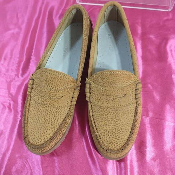 Sebago Women's SZ 6M Leather Brown/Tan Classic Penny Loafer Flat - Picture 9 of 9